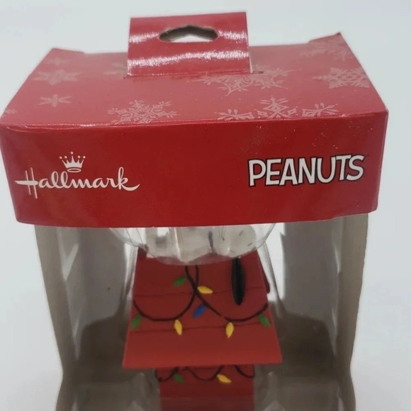 HALLMARK PEANUTS SNOOPY ON DOGHOUSE CHRISTMAS LIGHTS ORNAMENT~1ST PRIZE - Picture 2 of 8